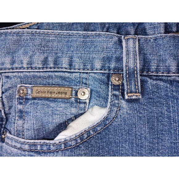 Calvin Klein relaxed fit boyfriend straight leg jeans , cuffed size 10 - Picture 5 of 5